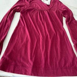 Brand New with tags Ladies top Cranberry size M